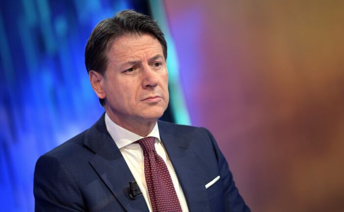 Conte (M5S) gela Giani: “Entrare in giunta in Toscana è un sacrificio”