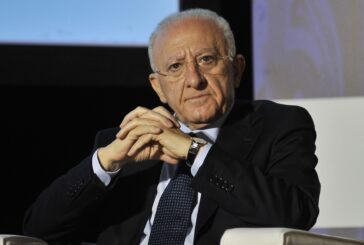 De Luca "Premier Meloni ci ha comunicato la sua vera identità e noi concordiamo"