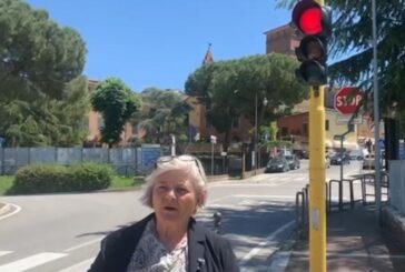 Angelina Rappuoli interviene sul semaforo a Bettolle