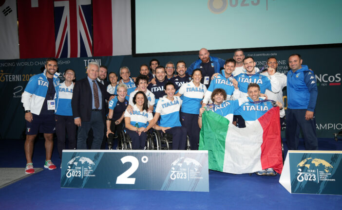 Bebe Vio e la Nazionale italiana di scherma paralimpica a Siena