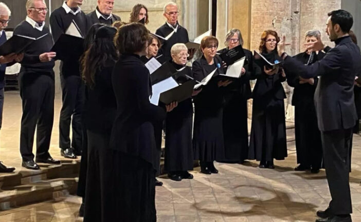 Il Coro Cantori di Valdieri apre il Festival Musica Senensis