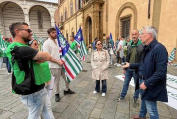 Vertenza AviCoop, Scaramelli al presidio dei lavoratori a Siena 