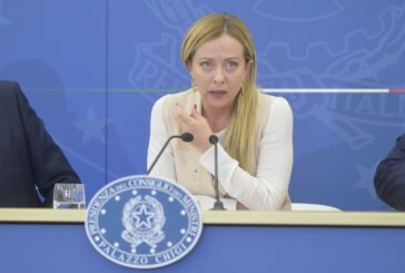 Ue, Meloni "Finita stagione dell'Italia col piattino in mano"