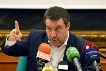 Europee, Salvini "Punto su Lega in doppia cifra, voterò per Vannacci"