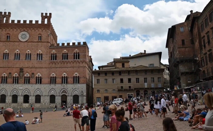 Turismo estate 2024, in Italia previste 216 milioni di presenze
