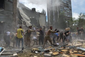 Raid russo su Kiev, colpito anche un ospedale pediatrico