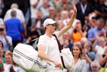 A Wimbledon Sinner cede ai quarti contro Medvedev in 5 set