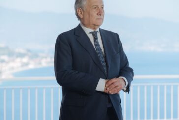 Tajani "L'Europa cambi strategia sulla Siria"