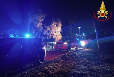 Incendio a Roma, proseguono operazioni di spegnimento e bonifica