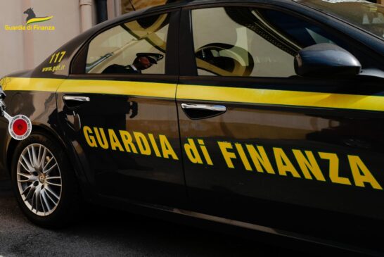 GdF: scoperte reti di spacciatori con basi anche a Siena