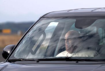 Papa Francesco arrivato in Indonesia, prima tappa viaggio apostolico
