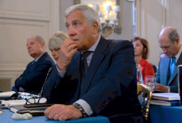 Tajani "Polizze anticalamità siano facoltative per le famiglie"