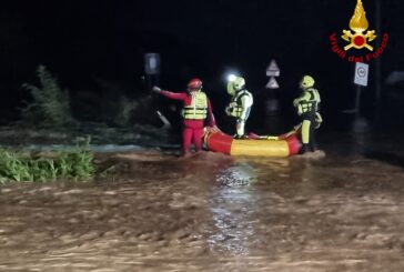 Maltempo in toscana, dispersi bimbo e nonna nel pisano