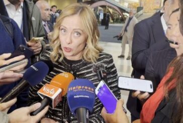 Cittadinanza, Meloni "Legge italiana ottima ma rispetto la democrazia"