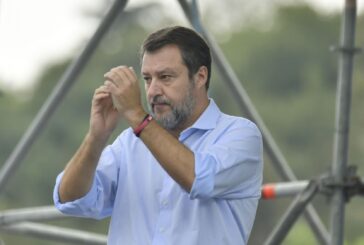 Salvini "L'Autonomia è legge, indietro non si torna"