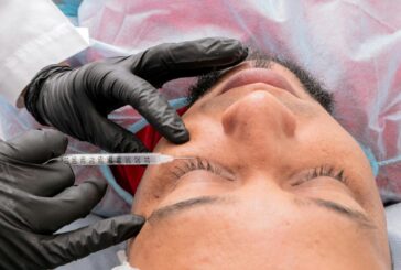 Boom di chirurgia estetica all'estero, ma non mancano i rischi
