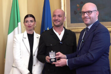 Camera, Fontana premia coppia di nonni under 40