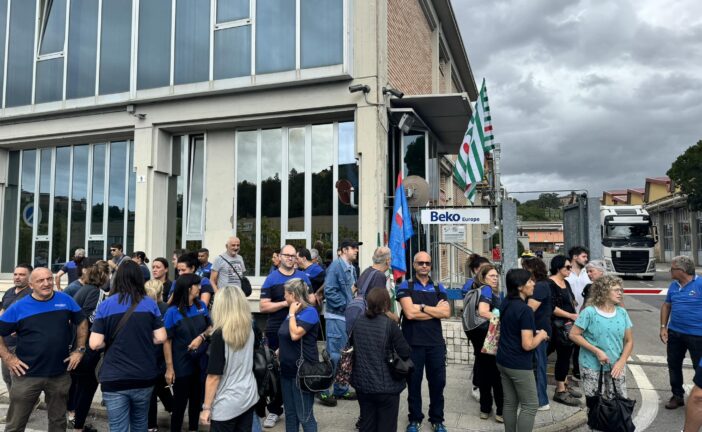 Beko: alle 11,30 incontro della giunta con i lavoratori