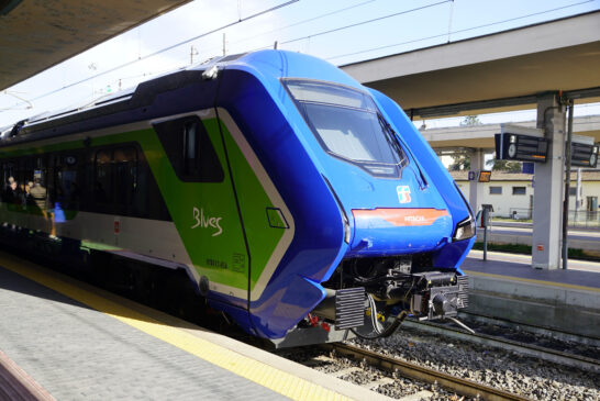 Ad ottobre tutti gli abbonamenti Trenitalia con lo sconto del 50 per cento