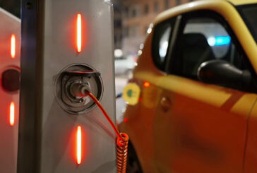 Auto elettriche, la crescita rallenta in tutto il mondo