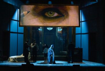 Al Politeama una Magnifica presenza: Ozpetek porta a teatro il suo film cult