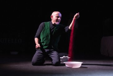 All’Alfieri arriva Giuseppe Cederna con “Otello”