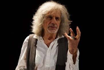 Alessandro Bergonzoni al Teatro Vittorio Alfieri di Castelnuovo