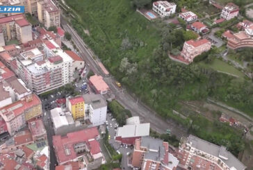 Crollo Funivia, l'elicottero della Polizia sorvola il Monte Faito