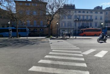 Attraversamento pedonale “ad ostacoli” alla Lizza