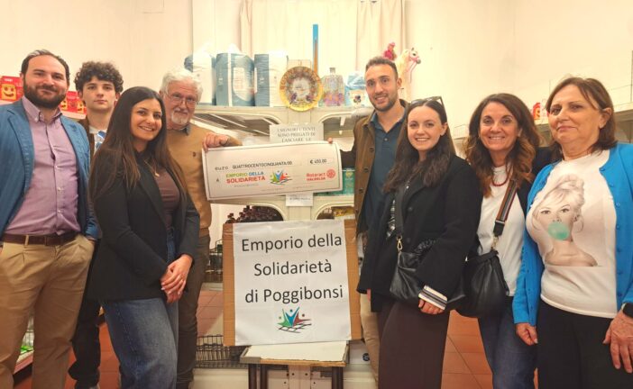 Giovani del Rotaract a fianco dell’Emporio della Solidarietà