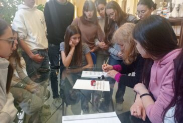 Al Piccolomini un viaggio nella storia della calligrafia