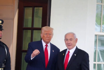 Netanyahu arriva alla Casa Bianca per l'incontro con Trump