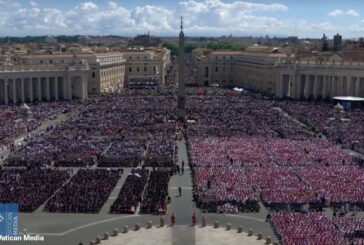 Addio a Francesco, in 400.000 ai funerali del Papa degli ultimi