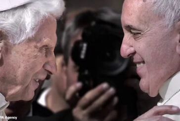 Il mondo in lutto: “Alle 7,35 il Papa è tornato alla casa del Padre”