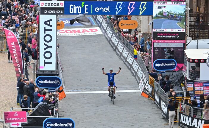 Monteroni d’Arbia: una grande festa e tantissime persone per la partenza del Giro-E