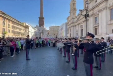 La Banda della Polizia a piazza Navona per il 'giubileo delle bande'