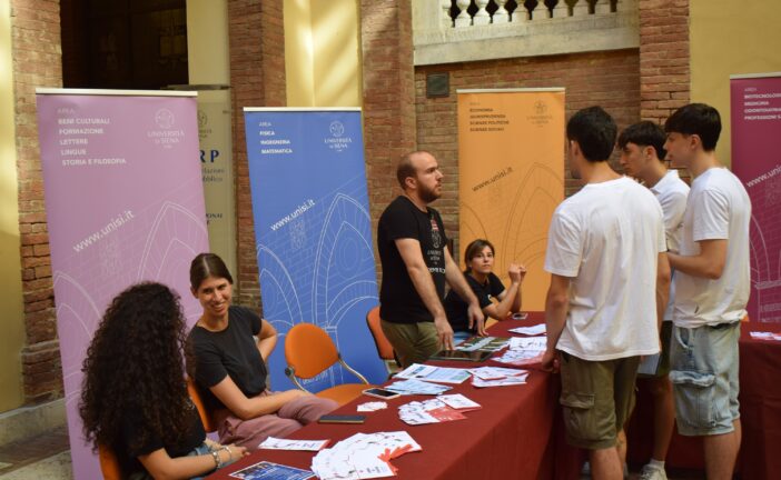 “Un aperitivo con i tutor” per scoprire tutto sui corsi universitari