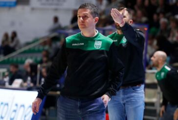 Coach Paolo Betti lascia la Mens Sana