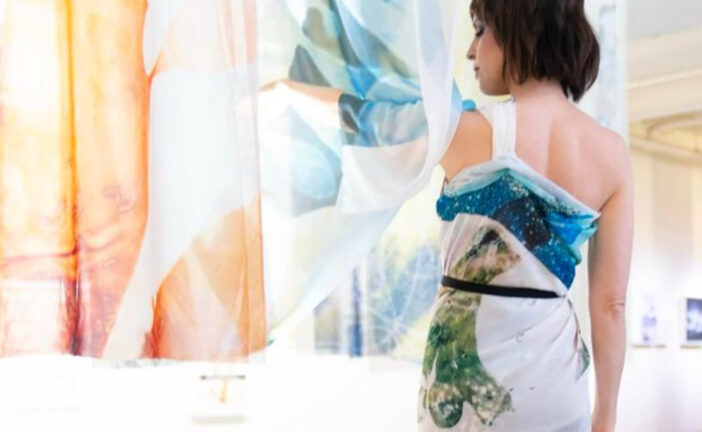 Radicondoli ospita la mostra “Found Adrift. La bellezza nascosta delle alghe”