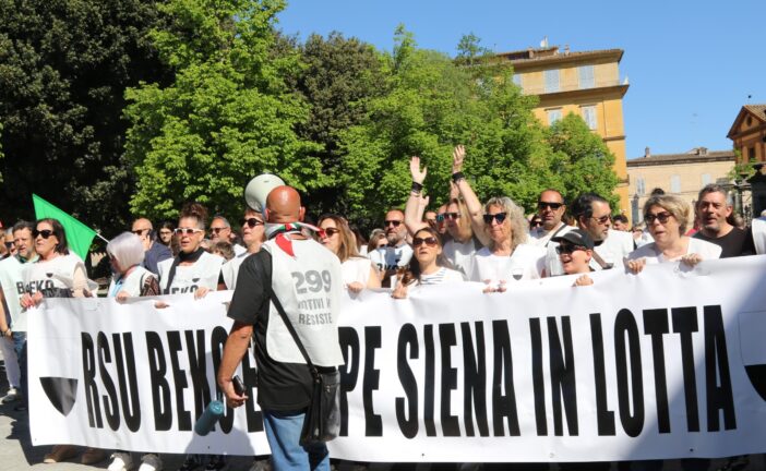 Il 1° maggio con i lavoratori Beko (e non solo)