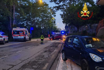 Cinque feriti nello scontro tra due auto a Montepulciano