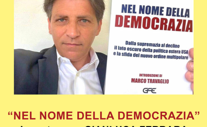 Gianluca Ferrara a Siena per presentare il suo “Nel nome della democrazia”