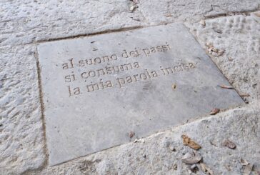 Presentata in Fortezza la pietra di Salvatore Sciarrino