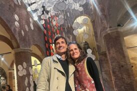Piccini: “Jacob Hashimoto al Santa Maria della Scala. Un cielo elegante, ma chiuso”