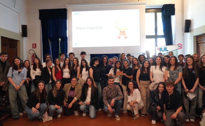 Prime Olimpiadi dei dilemmi etici: premiata la 4ª G del Liceo “Volta”