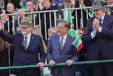 La Russa a Biella all'adunata degli Alpini "Esempio per tutti"