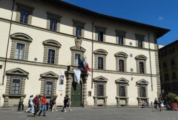 Esposto il sudario bianco: la Toscana chiede la fine della barbarie a Gaza
