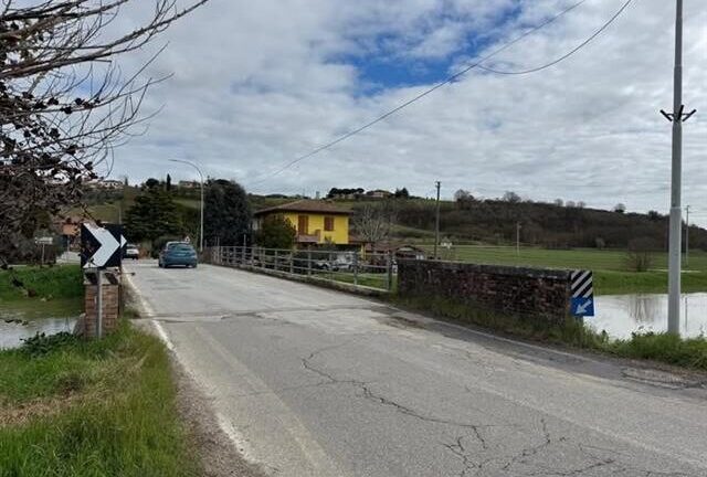 Riprende temporaneamente il transito sul ponte della Grossola