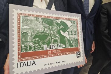 Presentato a Roma il francobollo dedicato al Palio