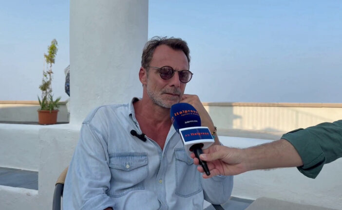 Preziosi ricorda Troisi "Lo imitavo da piccolo"